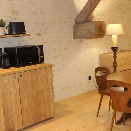 Chateauneuf Suites エクステリア 写真